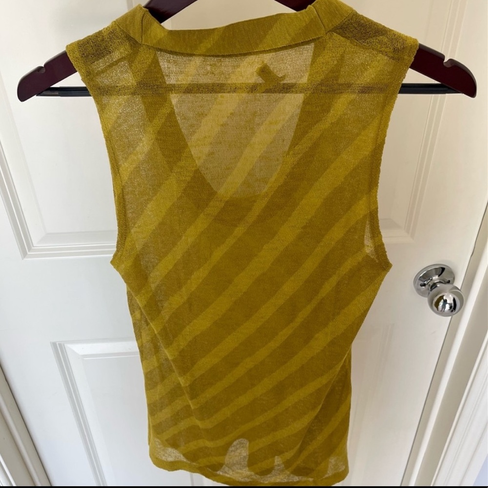 Burberry Sheer Top - Picture 13 of 16